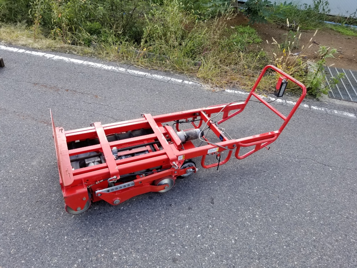サンワ大型電動階段運搬車 600キロ 関連 運搬 台車 階段 リフト 台車 売買されたオークション情報 Yahooの商品情報をアーカイブ公開 オークファン Aucfan Com