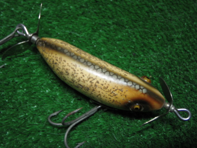 オールドヘドン　SOS ウンデッドミノー　2ピースリグ　希少　HEDDON オールドヘドン、SOSウンデッドミノー、グラスアイ、2ピースリグ，SS
