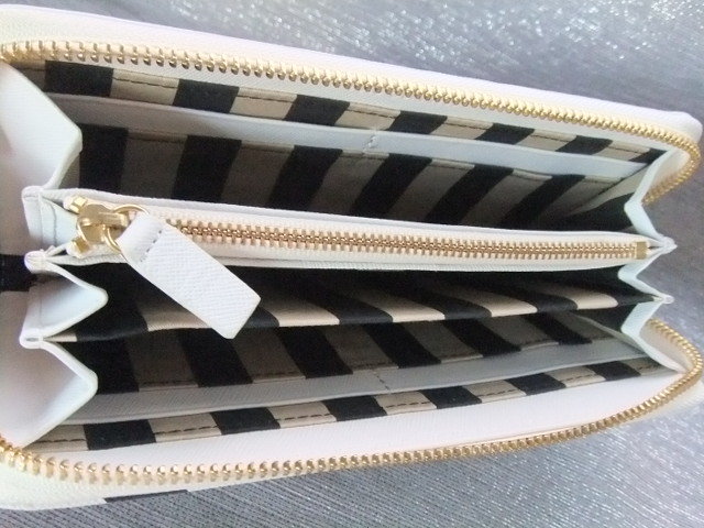 レア新品◇ ルルギネス◇LGカットアウトラウンドジップ長財布/ホワイト￥18360