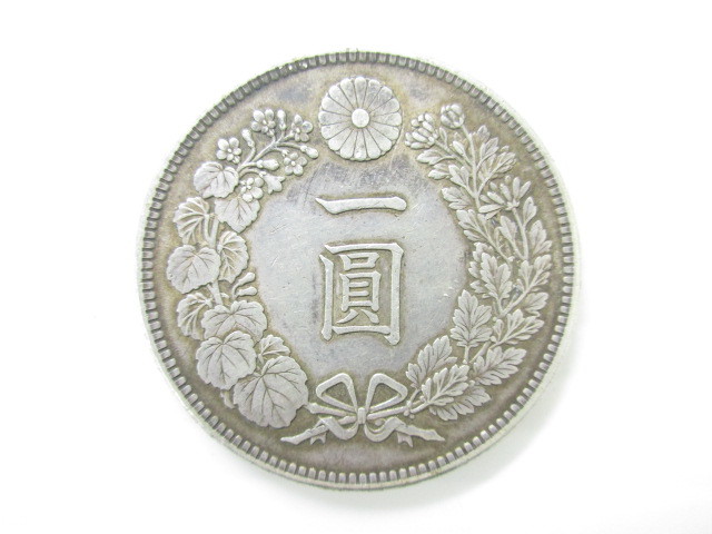 1811KGM052 日本古銭 龍 竜一圓銀貨 一円 明治37年 重量約27g 直径約