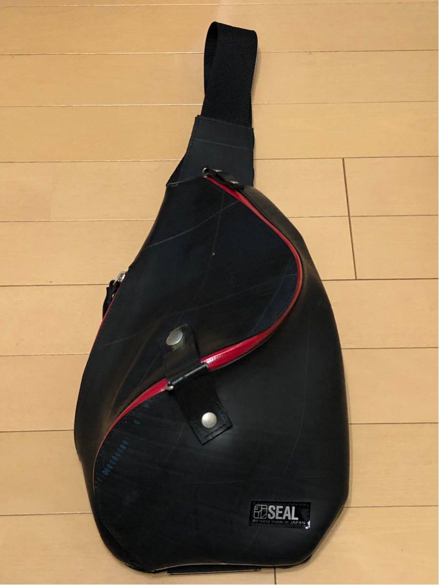 豊富な，人気 SEAL ワンショルダーバッグ タイヤ レッド(ボディバッグ)｜売買されたオークション情報、yahooの商品情報をアーカイブ公開 - オークファン ボディバッグ
