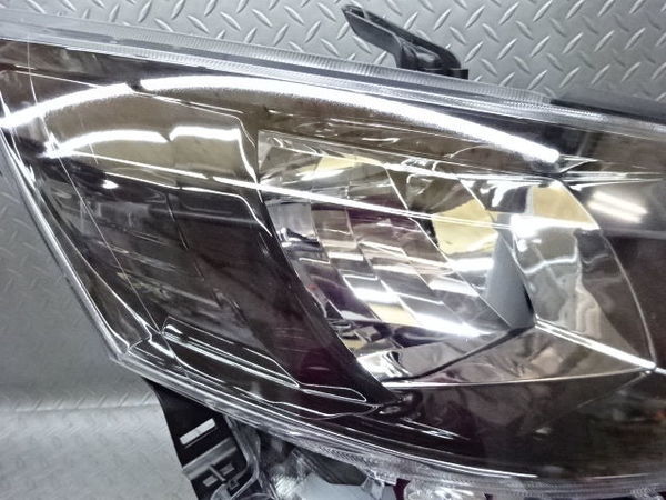純正 ANH20W ANH25W GGH20W GGH25W 20系 ヴェルファイア HID ヘッド