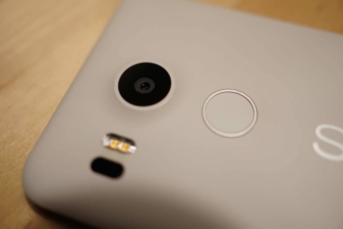 Google ストア版 Nexus5X 16GB 白 美品_2