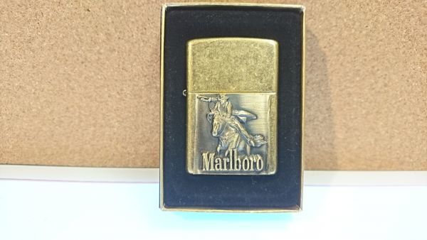 セール，人気 ZIPPO ジッポ マルボロ カスタム 品 送料185円(その他)｜売買されたオークション情報、yahooの商品情報をアーカイブ公開 - オークファン Zippo