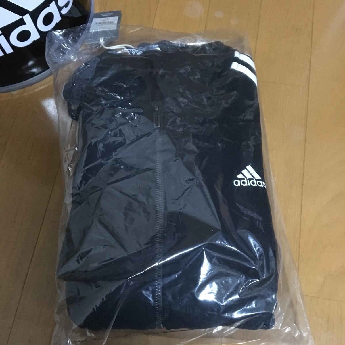 アディダス adidas メンズLサイズ 福袋 ペール 缶 【公式通販】
