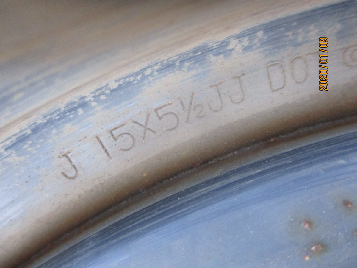 イスト トヨタ ▽純正ホイル 4穴 15×5 1/2 JJ タイヤはオマケ程度