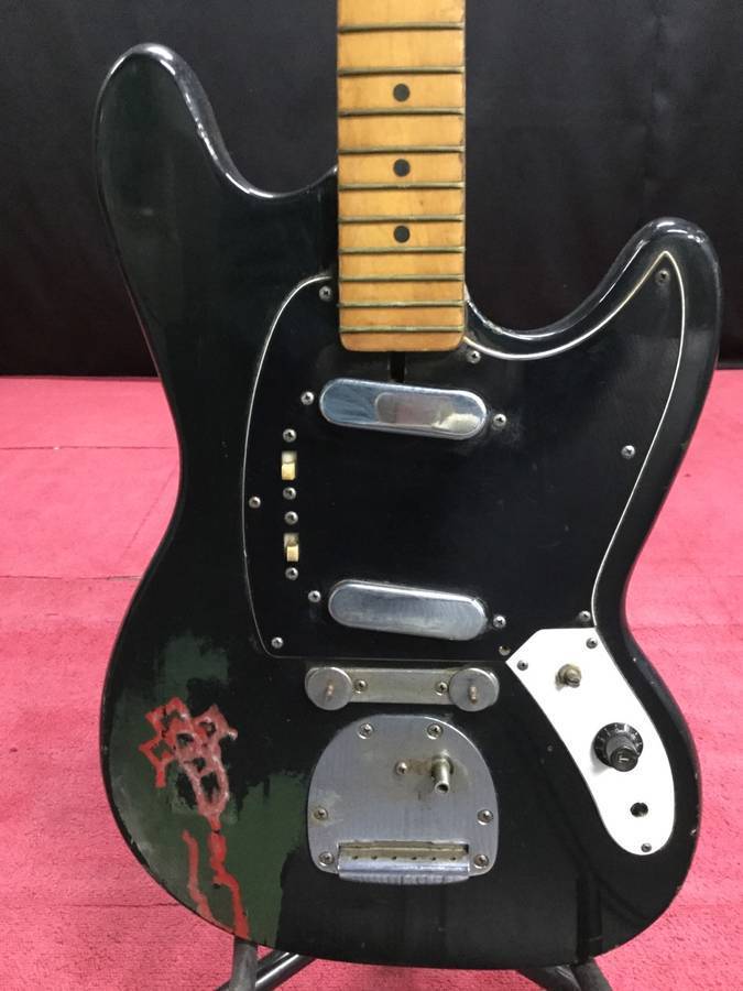 ②JT2511 Founder ムスタング風エレキギター ジャンク品 【公式通販】