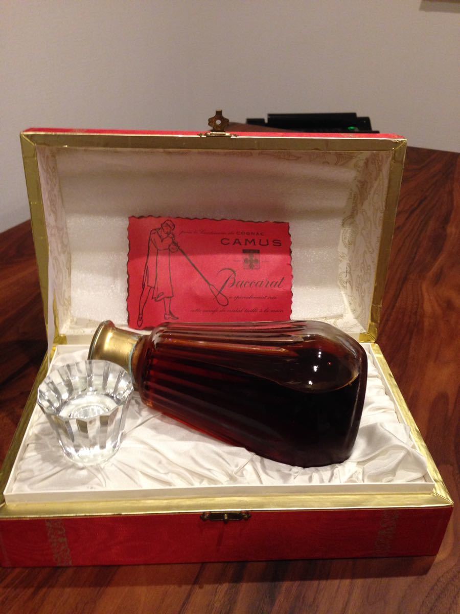 未開栓 CAMUS カミュ カラフェ バカラクリスタル 700ml 替栓・箱付き