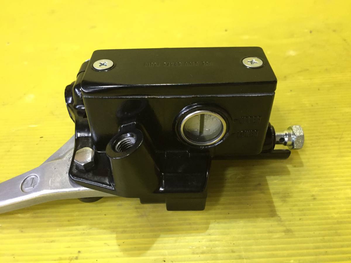 Z400LTD 大窓 14パイ 純正 フロント ブレーキ マスター シリンダー ペイント レバー 付き 中古品 部品取 ベース Z400FX