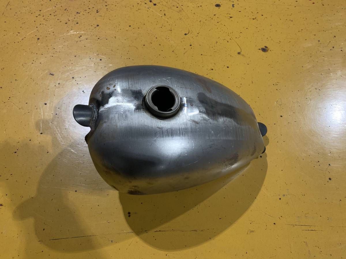 ピーナッツタンク　ジャンク品　キャップ無し ピーナッツタンク ジャンク品 キャップ無し ピーナッツタンク ジャンク