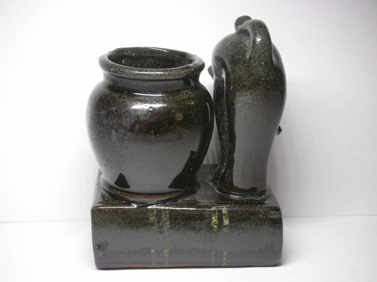 レトロ モダン 陶器 本の上の黒猫 花瓶 一輪挿し ペン立て 置物 ねこ ネコ 猫 雑貨 売買されたオークション情報 Yahooの商品情報をアーカイブ公開 オークファン Aucfan Com