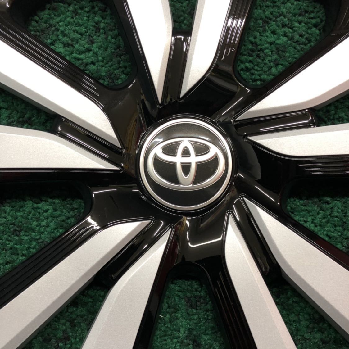 ZVW52 プリウス PHV 純正 ホイールキャップ 1枚 1個 50 55 純正アルミ 