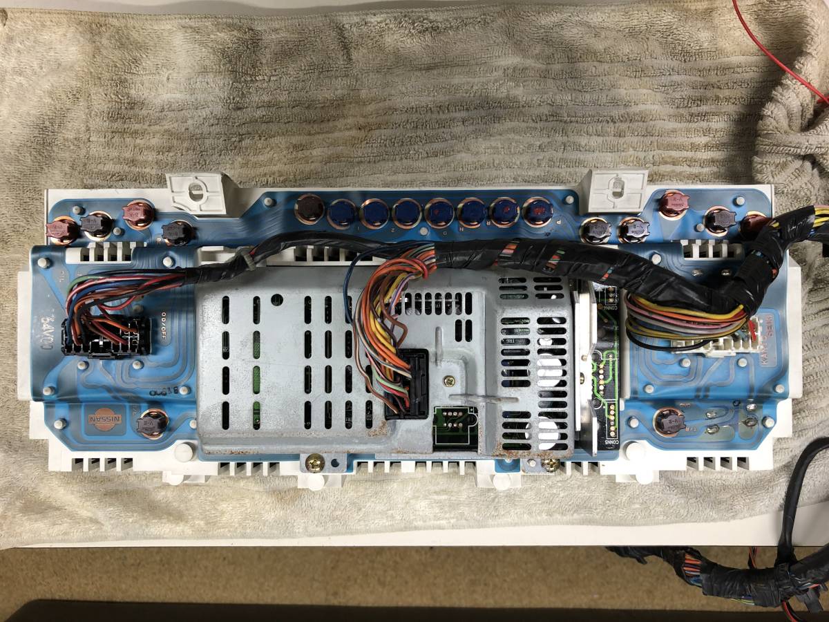 Y31 シーマ デジタルメーター 燃料ゲージ ハーネス付き - デジタル 