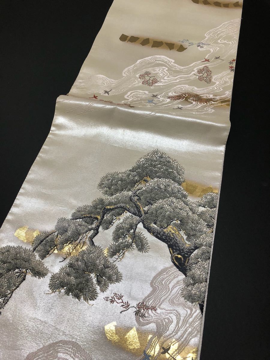 日舞家所蔵品★【銘品】西陣著名機元「浅山織物謹製」52万 真珠箔 本金箔「琳派松波吹き寄せ」満月に立松木 織出し刺繍 長尺 六通袋帯