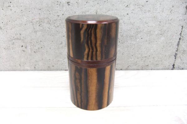 ☆黒柿 孔雀杢？ 秋田 角館 高級茶筒 茶道具 茶入れ 桜皮細工 総樺