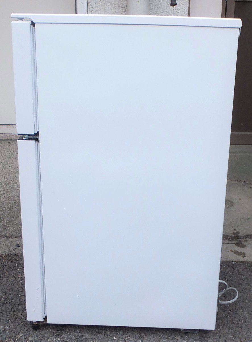 Hisense HR-B95A ホワイト冷蔵庫 きなり Hisense 93L小型冷蔵庫HR-B95A