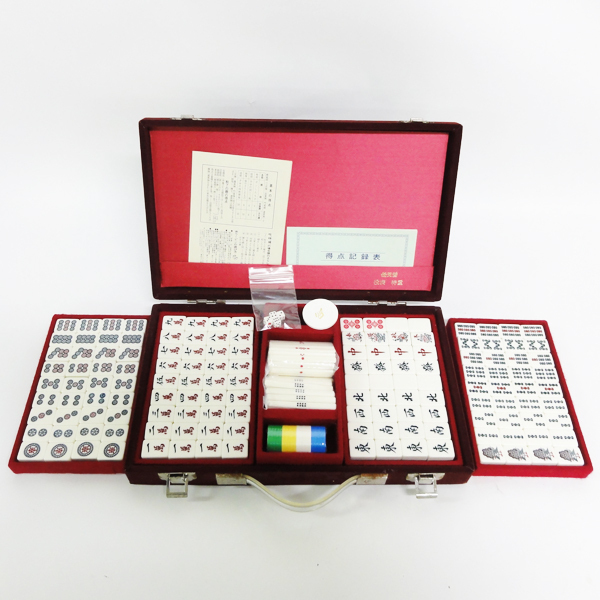 261*任天堂 麻雀牌セット 付属品 ケース付き 261*任天堂 麻雀牌セット 261*任天堂 麻雀牌セット 付属品 ケース付き 261*任天堂 麻雀牌セット