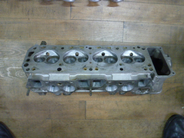 510SSSブルL4シリンダーヘットビックポート研磨パワーＵＰシートカットO/HZ型にもブルーバード510610ダットラなど無鉛可超超稀少お買い得