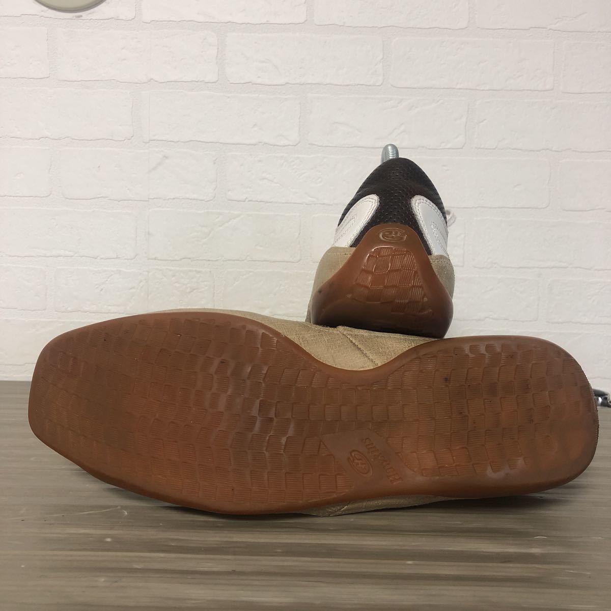 1e Hawkins ホーキンス スポーツ レースアップ シューズ スニーカー ブラウン ホワイト オシャレ サイズ28cmほど 靴 ローカット 28 0cm 売買されたオークション情報 Yahooの商品情報をアーカイブ公開 オークファン Aucfan Com