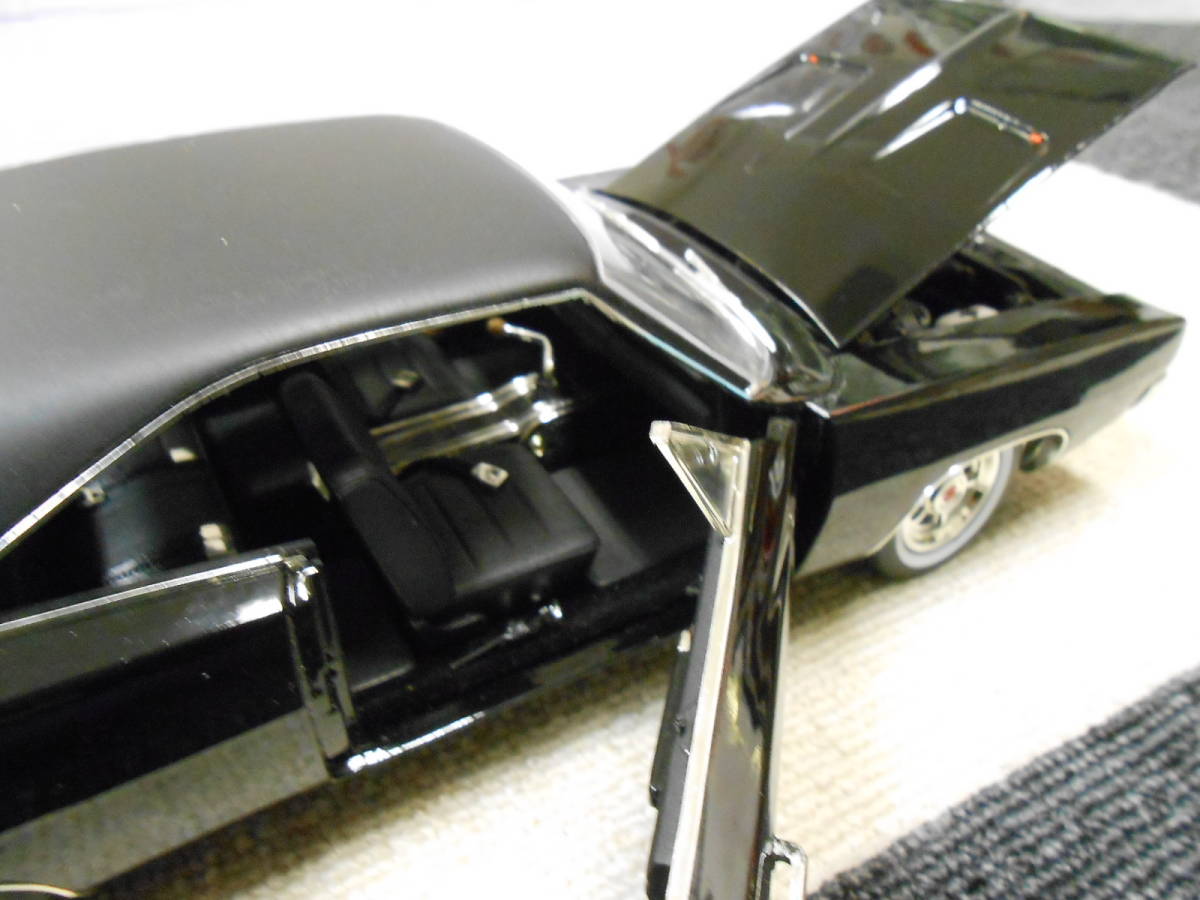 1:18 Greenlight 1968 DODGE CHARGER BULLITT ブリット チャージャー
