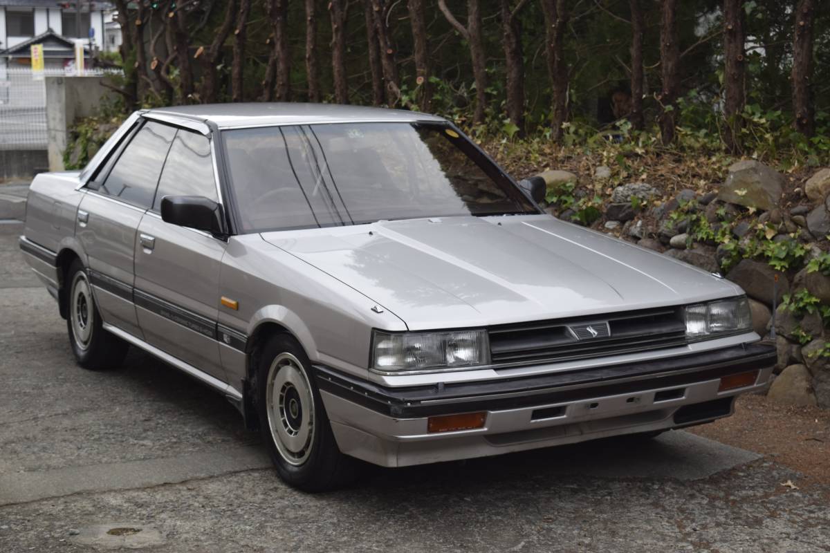 NISSAN SKYLINEスカイラインエントリーカードR31 HR31