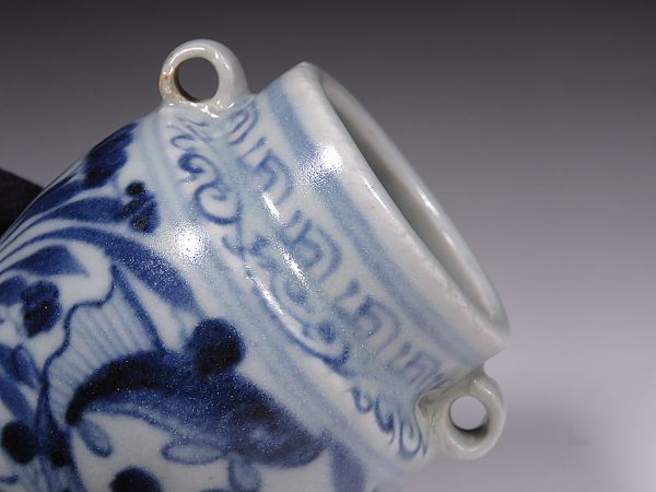 青花魚藻文壺 文化遺産オンライン 青花 古染付 明代 魚文小壺 木箱付