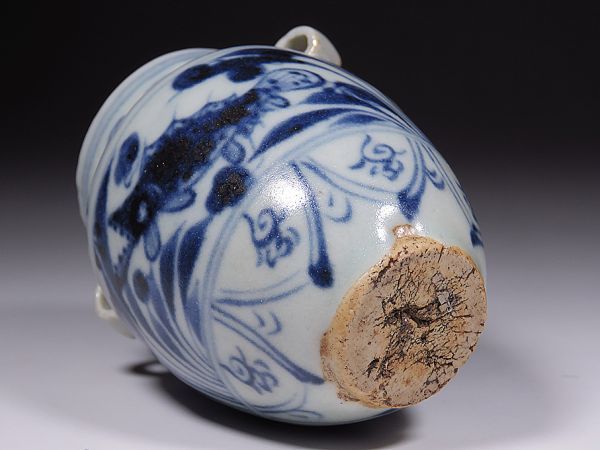 青花魚藻文壺 文化遺産オンライン 青花 古染付 明代 魚文小壺 木箱付