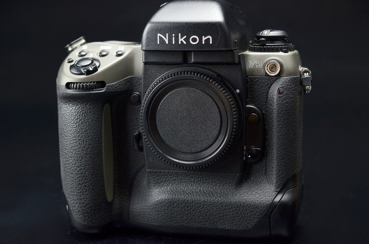 【逗子邸宅T様個人蔵4】Pentax K-1 + Nikon 8mm180度円周魚眼レンズ+ Nikon F5(フィルムカメラ)★美品・完動品_3