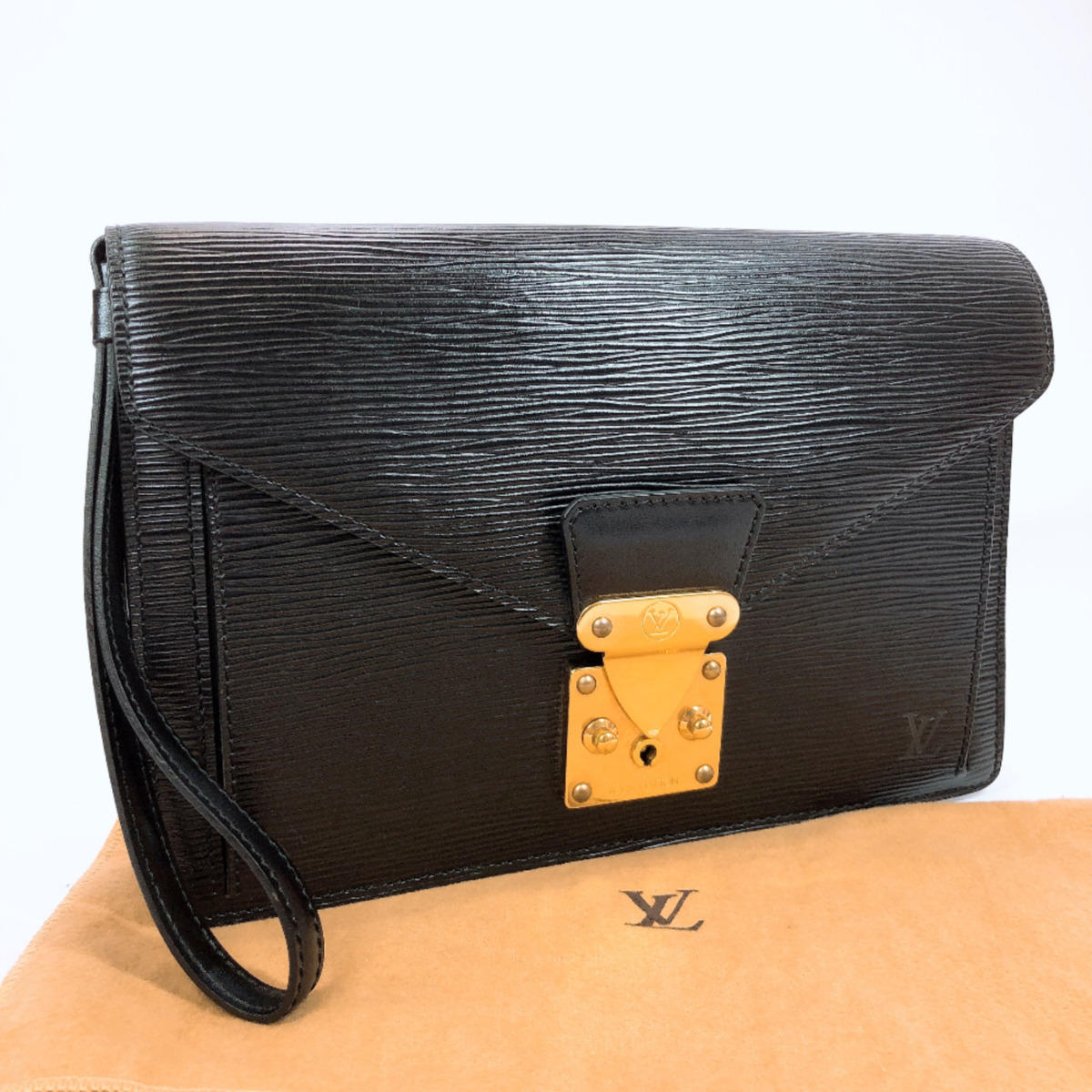 お得，新品 良品 LOUIS VUITTON ルイヴィトン ポシェットセリエ ドラゴンヌ M52762 セカンドバッグ エピレザー ブラック(セカンドバッグ)｜売買されたオークション情報、yahooの商品情報をアーカイブ公開 - オ かばん、バッグ
