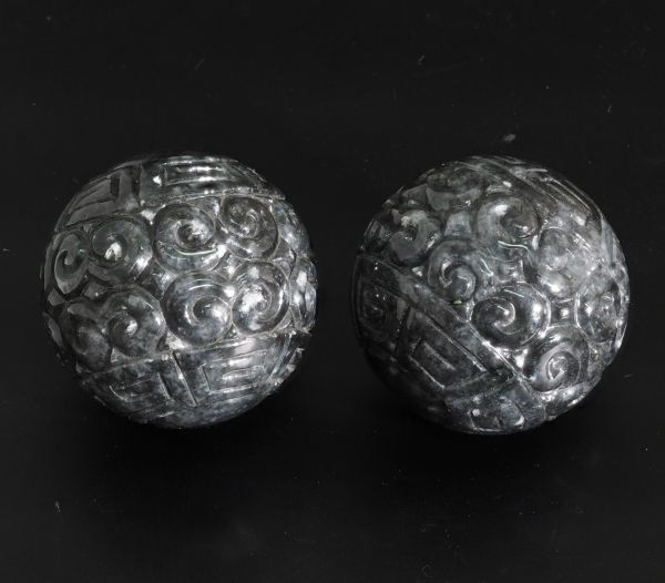 【極上】【最高級品】 天然 糸魚川 黒翡翠 ヒスイ 置物 彫刻 新品 [返金対応可]【定価45万】 Z-230-8