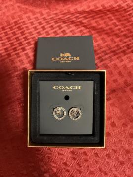 新品 2Way COACH　コーチ　超最新作　クリスタル風　円型　シルバー ピアス　BOX　100％本物保証 