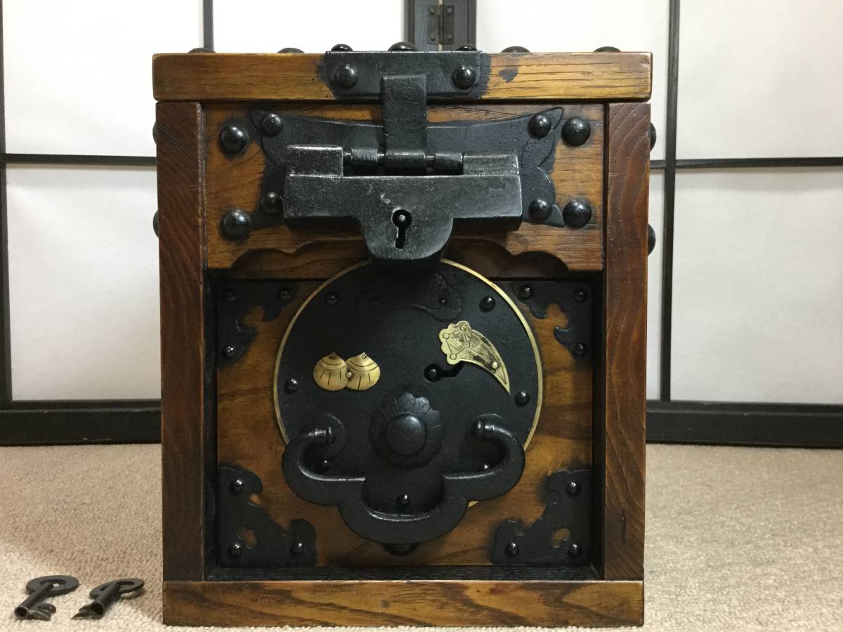  古民具 箪笥 銭箱 銭函 船箪笥 時代箪笥 小箪笥 家具 たんす タンス 和モダン アンティーク 和 和風(箪笥)｜売買されたオークション情報、yahooの商品情報をアーカイブ公開 - オークファン 箪笥