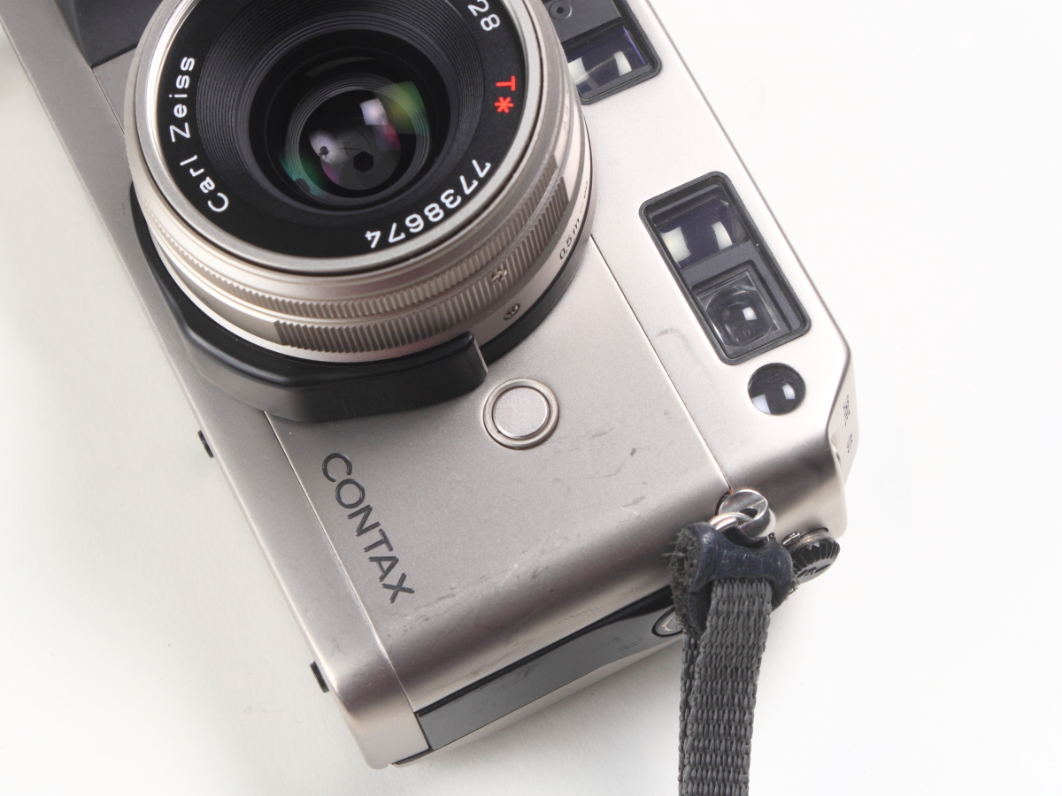 Biogon 28mm Contax Zeiss T* F2.8 G1 Carl Lens + G : G28M Leica 