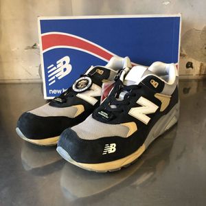 NEW BALANCE MT580のYahoo!オークション(旧ヤフオク!)の相場・価格を 