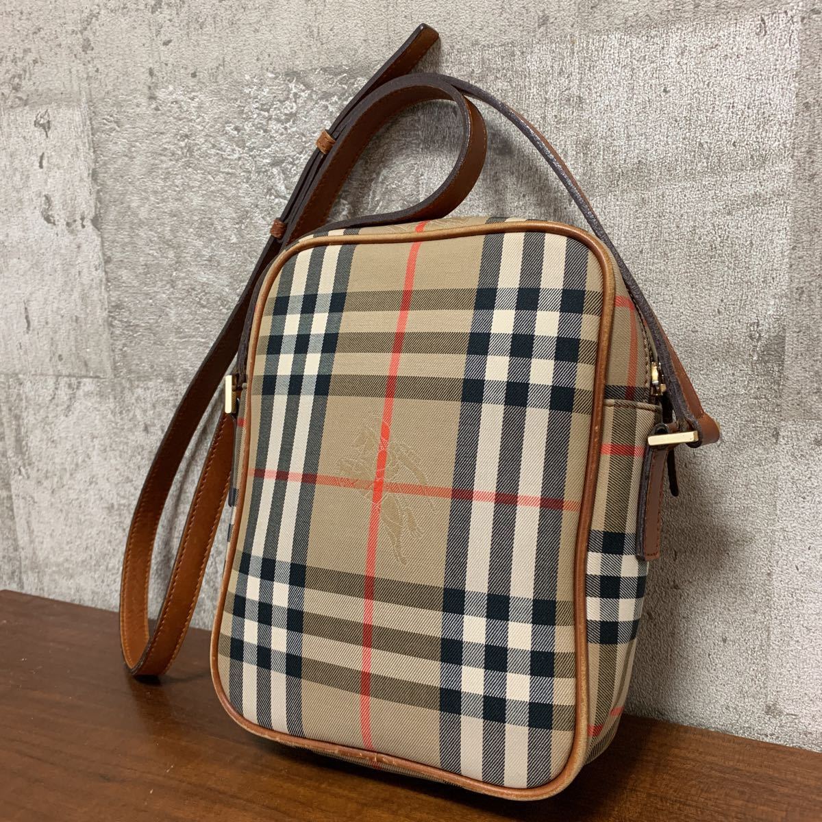 90s Burberry バーバリー ショルダーバッグ Vintage ノバチェック 