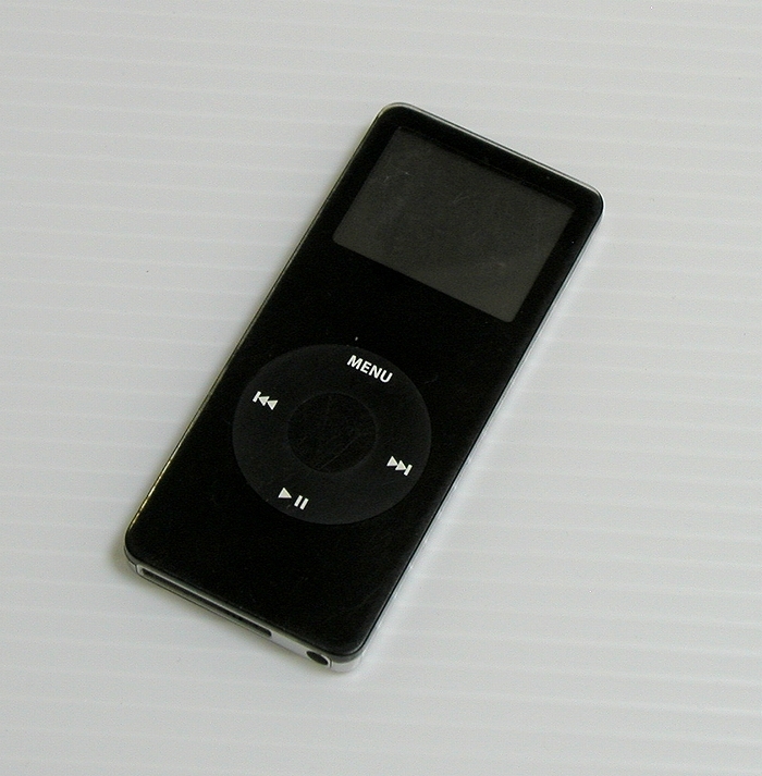 Apple iPod nano 第1世代 2GB ジャンク！