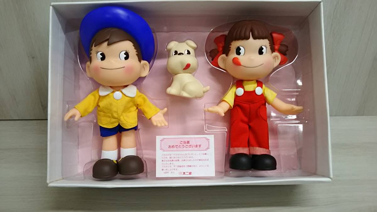 不二家　ペコちゃん人形　４７ｃｍ　ブリキ台 不二家 ペコちゃん 46－47センチ 昭和レトロ 当時もの 店頭 ブリキ