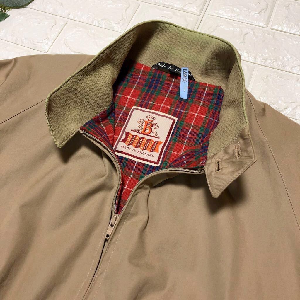 ☆バラクータ/美品！クリーニング済/英国製/裏地 レッド系チェック柄