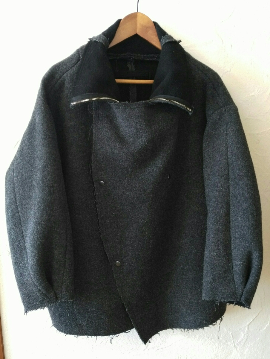 美品☆ZUCCa(ズッカ)リバーウールブルゾン サイズM ファッション す 