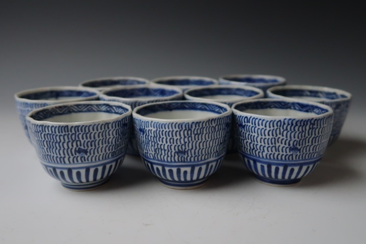 【遅日亭】古伊万里 染付 微塵唐草紋 小蕎麦猪口 10客 無傷 幕末期 m3452j_1