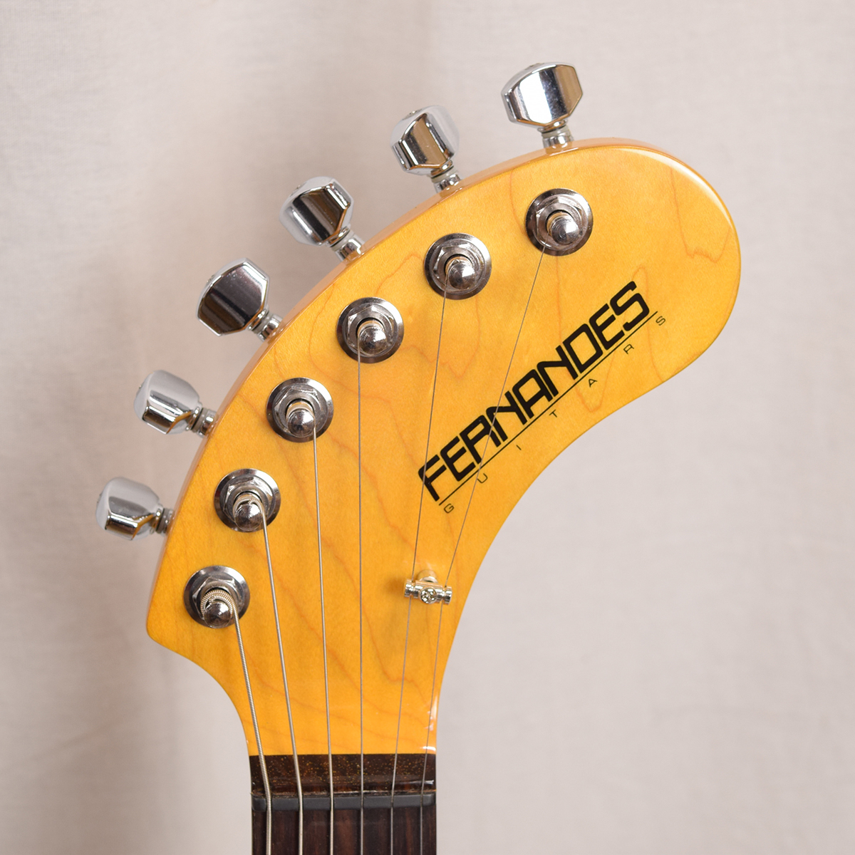 ◇267Q⁄フェルナンデス⁄FERNANDES ZO-3ST アンプ内蔵エレキギター