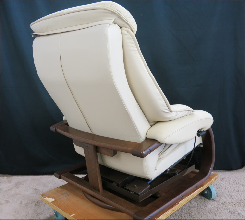 冨士ファニチア FUJI リクライニングチェア FANITURE – ⁄ FURNITURE