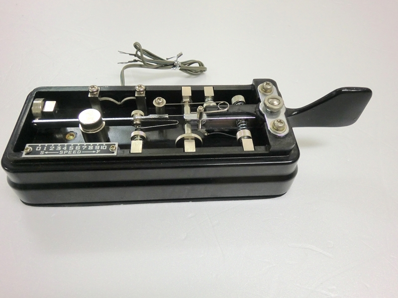 通電動作未確認】HI-MOUND BK-100 バグキー 半自動電鍵 ハイモンド 1円