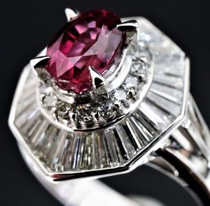 ディングラ ヤフオク F21 美しい大粒ルビー１ ５０ct 天然ダイヤ１ たプラチナ