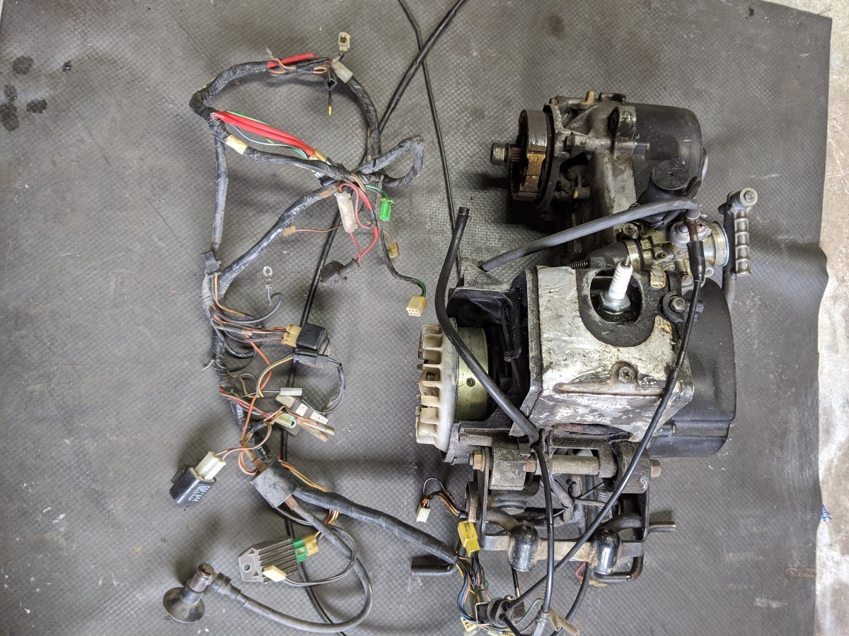 チャンプRS エンジン メインハーネス付き jog2ja27vジョグ 27V