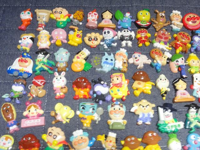 アンパンマン C・アンパンマン くっつくんです マグネット★いろいろ160個セット くっつくんですマグネット大量約160個
