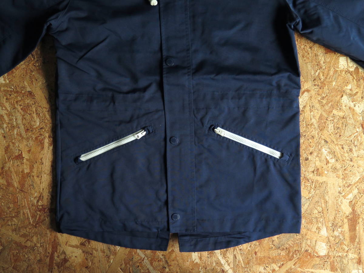新品☆本物 Abercrombie & Fitch Nylon Jacket Lサイズ アバクロ 