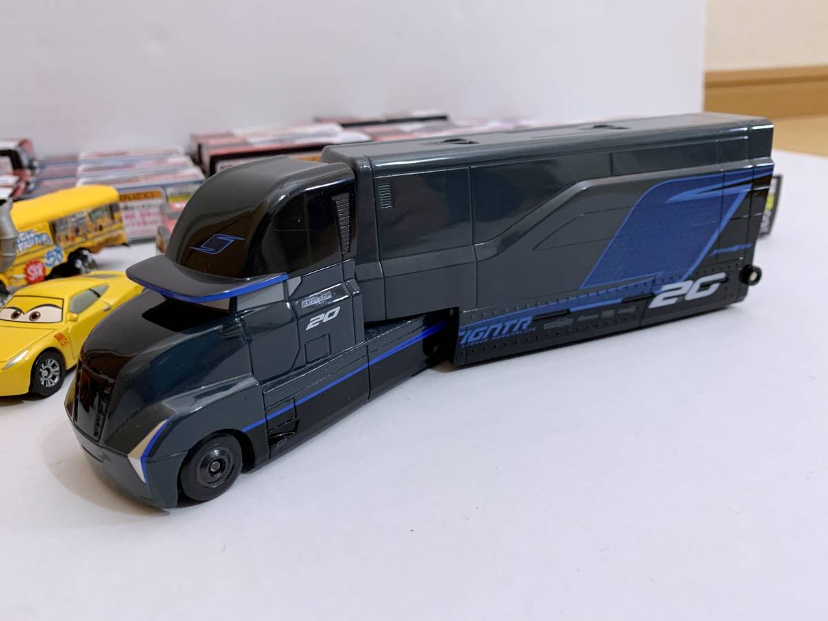 トミカ カーズ カーズトミカ クロスロード カーズ3 カーズ2 カーズ・トゥーン ディズニー・オリジナル 消防車メーター 東京メーター