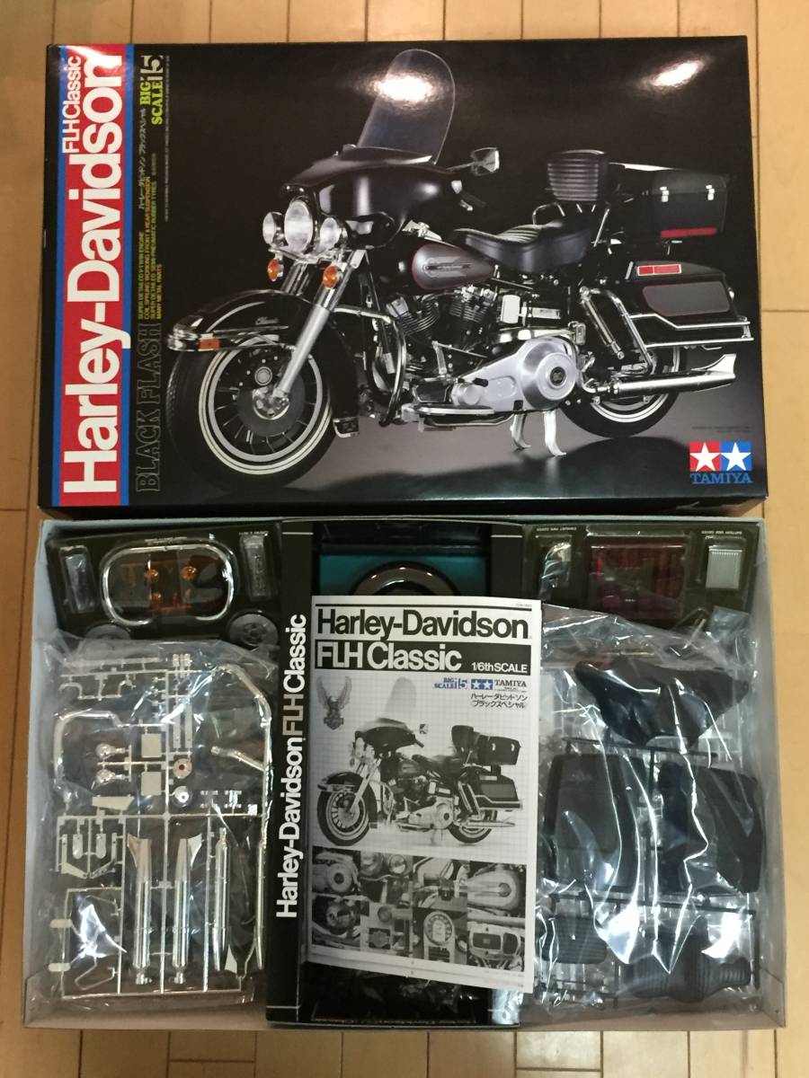 タミヤ 1/6 ハーレーダビッドソンFLHCクラッシック ブラックスペシャル