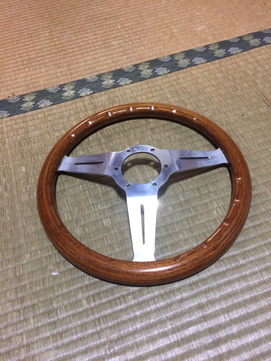美品！ナルディ NARDI ウッド ステアリング 32.5パイ 小径 【公式通販】